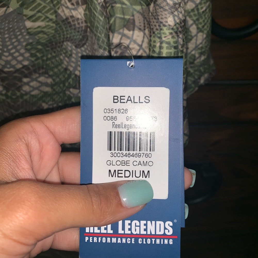 Camouflage reel legends shirt men’s medium